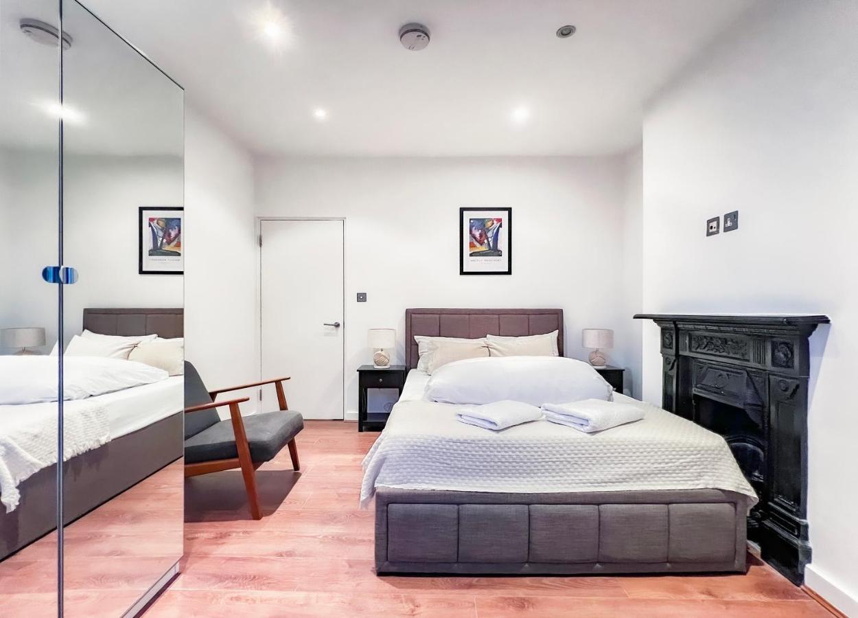 לונדון Prime Location Camden Luxury Apt Sleeps 6 מראה חיצוני תמונה